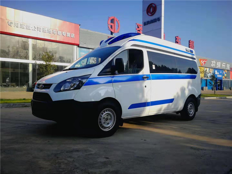 福特新全順V362救護(hù)車(中軸中頂)圖片3