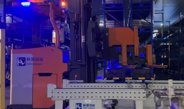 AGV三向叉車(chē)自動(dòng)轉(zhuǎn)運(yùn)-天長(zhǎng)缸蓋項(xiàng)目